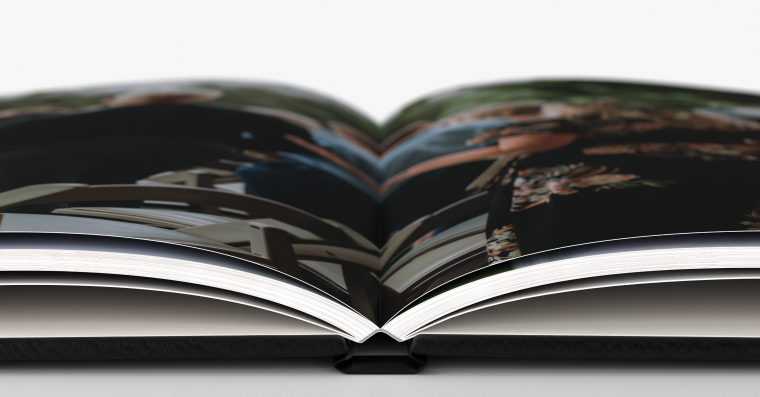 Fotobuch erstellen 30x30 cm mit Prägung