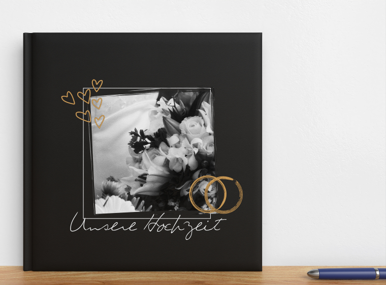 Fotobuch zur Hochzeit mit eigenen Fotos erstellen